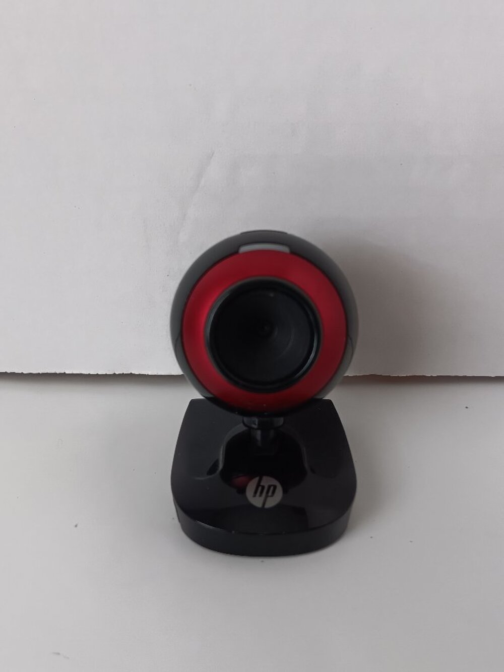 HP Web Cam Model 2100-640x480 Video with Microphone- USB 2.0 - Cord = 60 in long